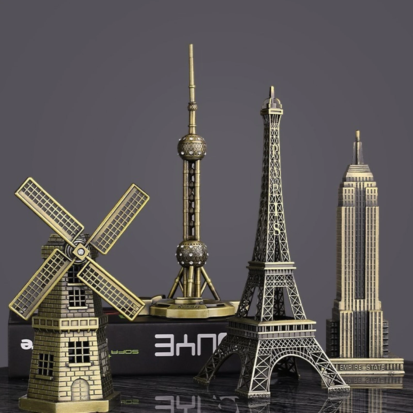 Metall Gebäude 3d Modell Statue Freiheitsstatue Home Office Dekoration Gebäude Alfie Tower Kreative Skulptur Modell Souvenir