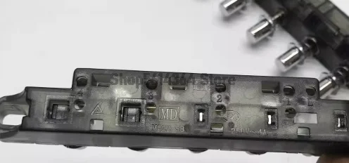 MQ205 AC 250V 4A 5 Pushbutton Piano Type Key Board Switch for Range Hood 1pc