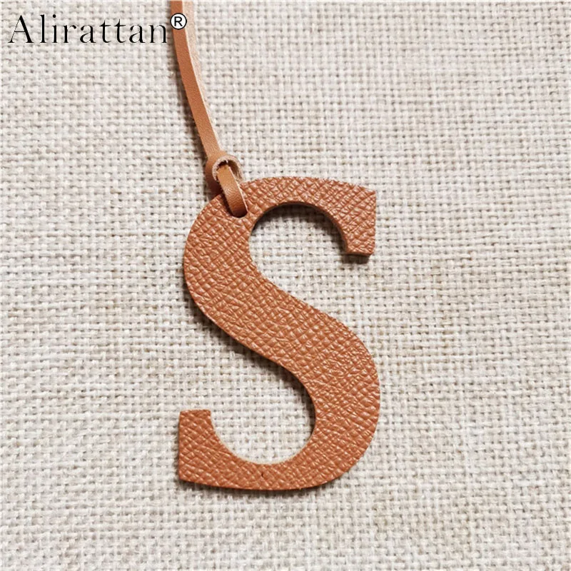 New Trendy Genuine Leather English Letter S Charm Fashion Trendy Wholesale Custom Women Leather Customized Pendant Ornament