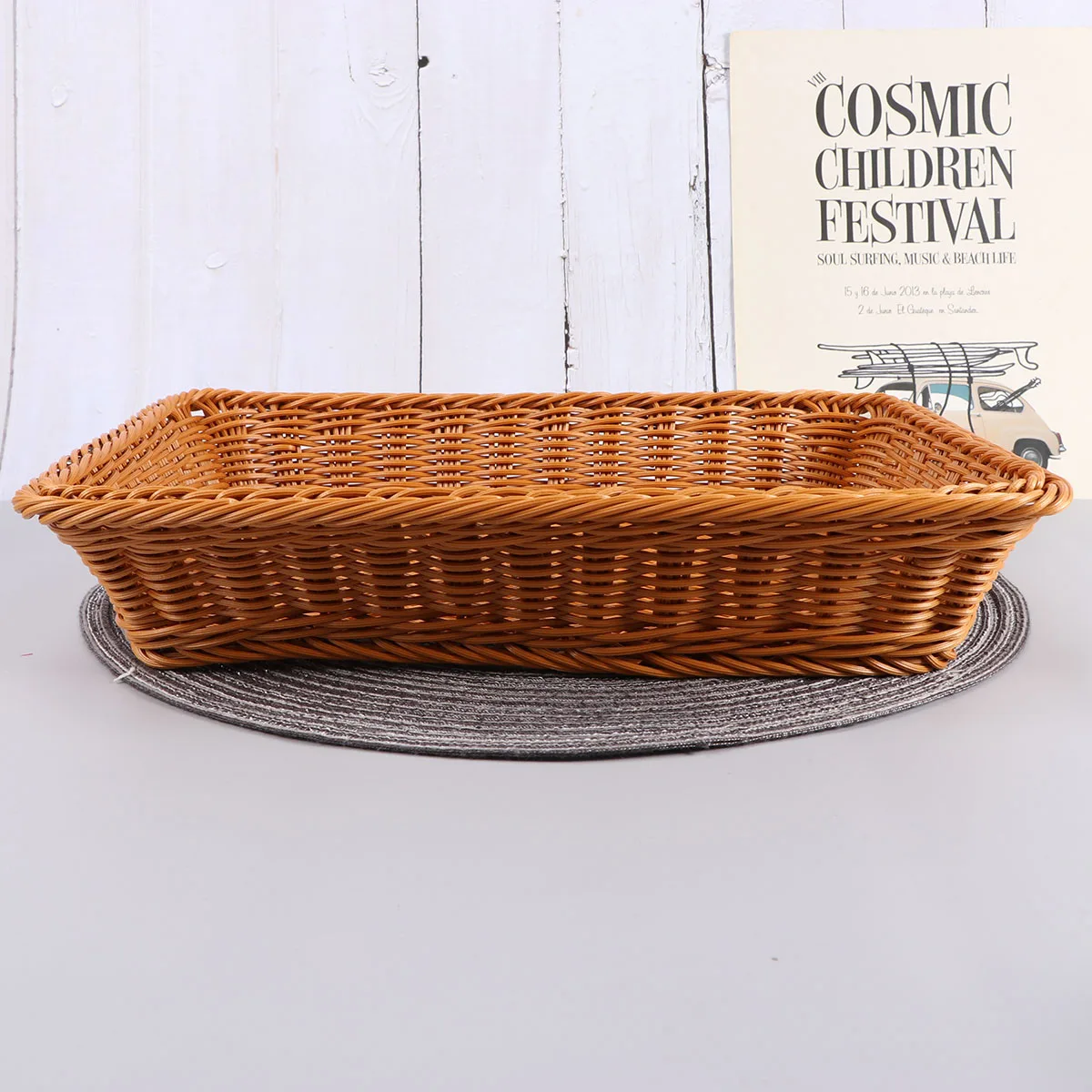 

Rattan Basket Wicker Snack Cutlery Tray Woven Storage with Lid Baskets Simulation