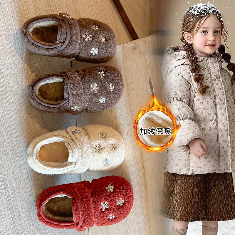 

Модная детская хлопковая обувь в корейском стиле, украшения в виде снежинок для девочек, милая и удобная хлопковая обувь для мальчиков на мягкой подошве