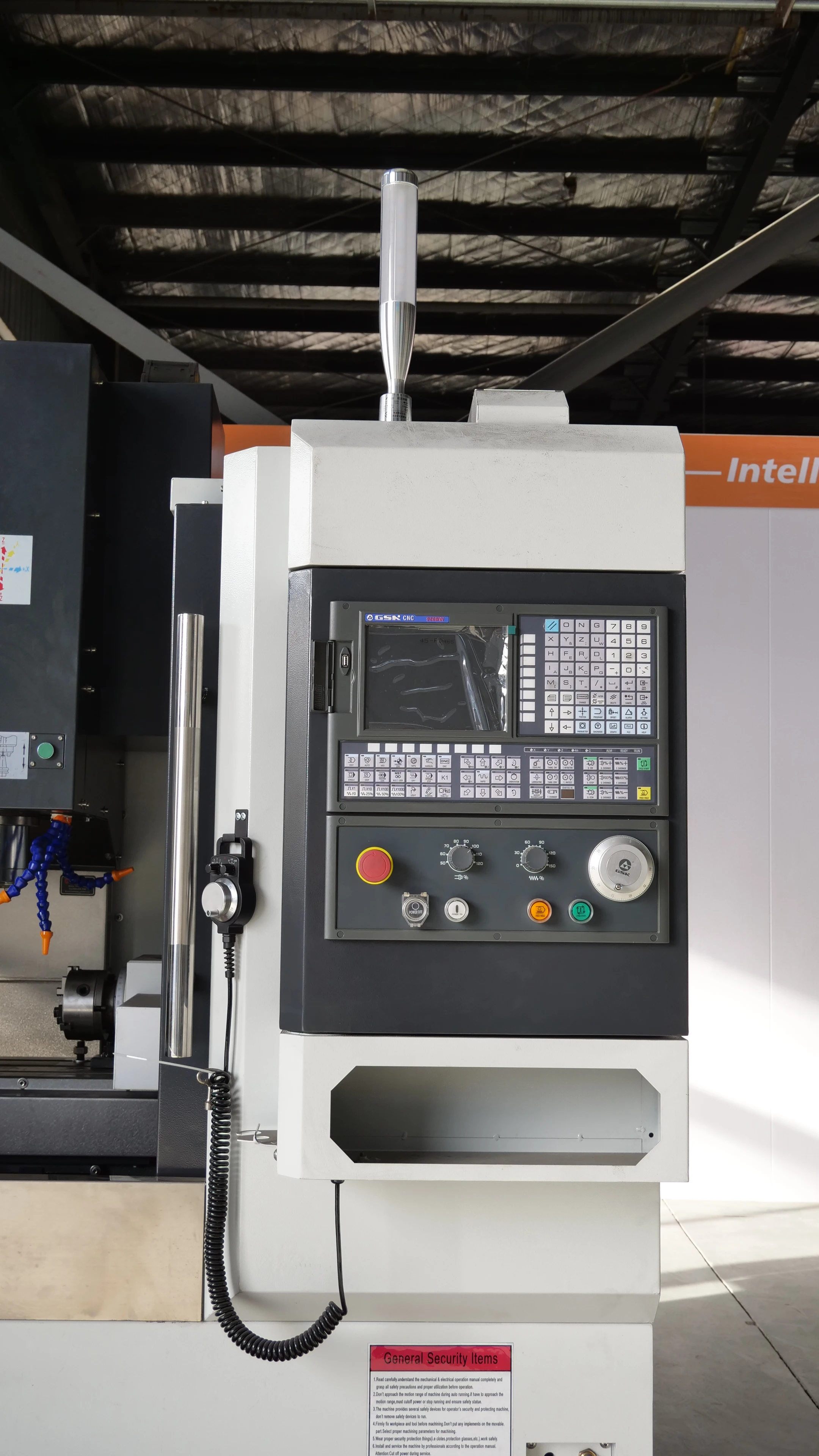 Hot Selling Products 2023 XH7126 Hobby Vertical Metal Taiwan 3 Axis Cnc Milling Machine  for Sale