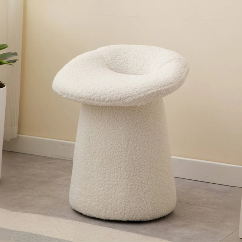 Lambswool Makeup Chair Luxury Dressing Stool Portable Vanity Seat Modern Household Chair Cozy Beauty Seat Elegant Dressing Chair