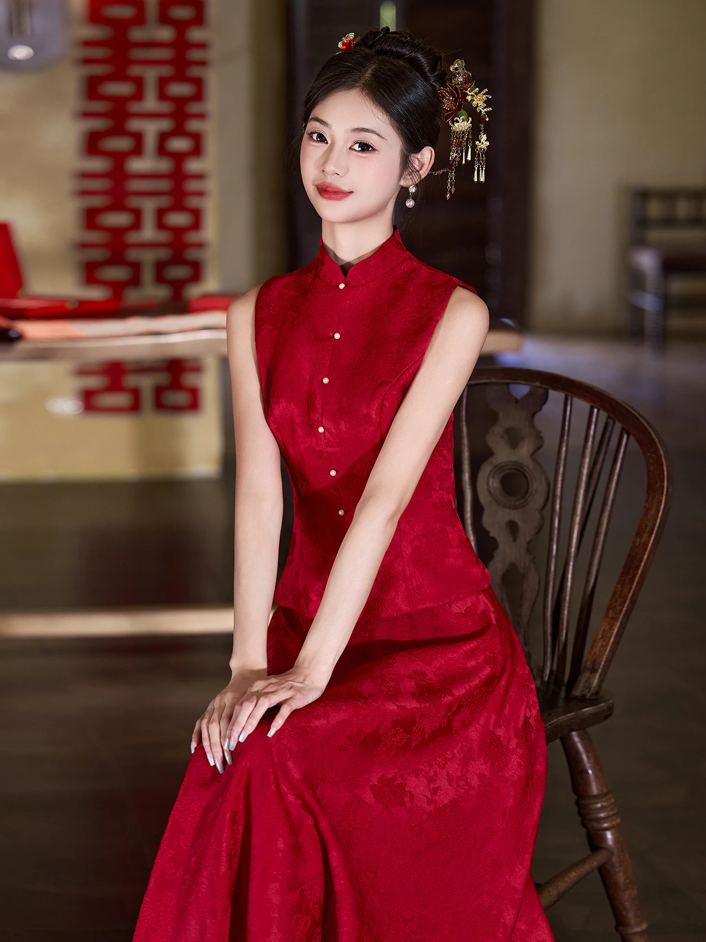 

Красный свадебный халат в новом китайском стиле для невесты, красивый и элегантный, для церемонии бракосочетания, на заказ