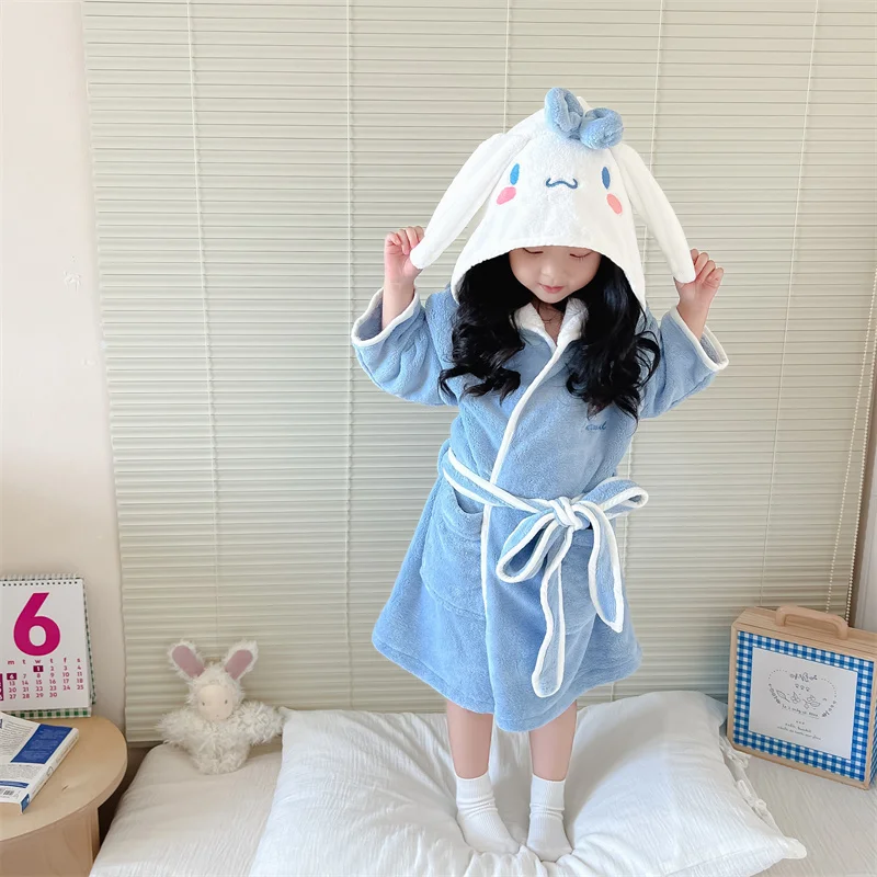

Kawaii Sanrio Pajamas Cinnamoroll Kuromi Children's Girls' Coral Velvet Absorbent Sleeping Robe Girls' Gifts