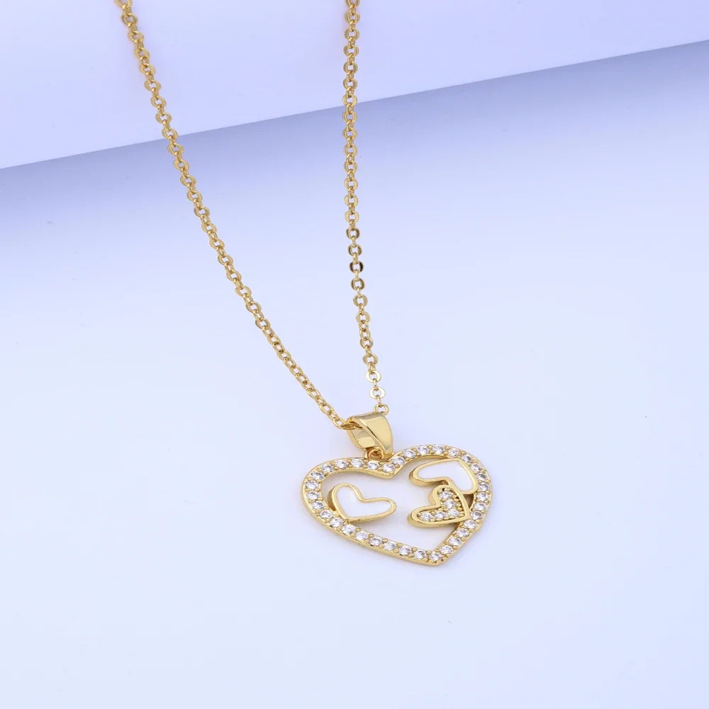 Collana con ciondolo a forma di cuore |   Gioielli in stile giapponese e coreano |   Resistente catena di clavicola in oro |   Decorazione versatile per le donne