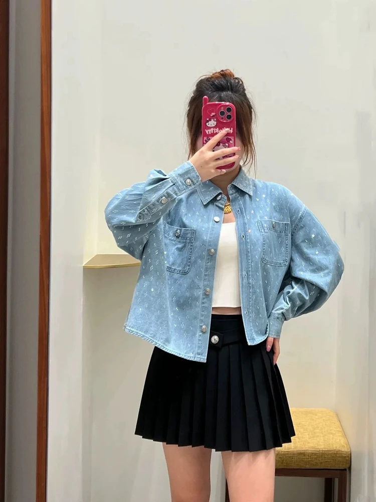 طقم بناتي كاجوال بأكمام طويلة من M Home لبداية الخريف، قميص دينيم أزرق مغسول بأكمام طويلة مزين بالماس وفضفاض #2