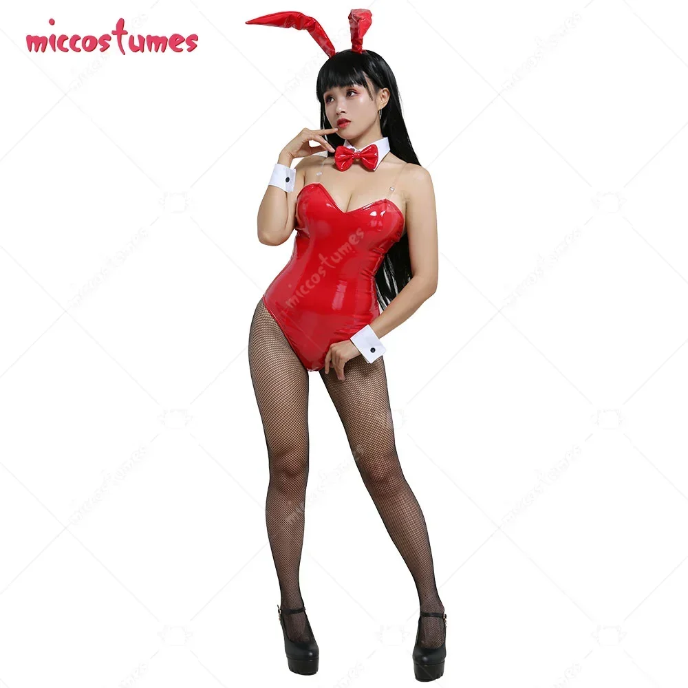 بدلة نسائية مثيرة وجذابة على الطراز الياباني على شكل أرنب أسود قطعة واحدة بدلة أرنب بدون ظهر مع غطاء للرأس