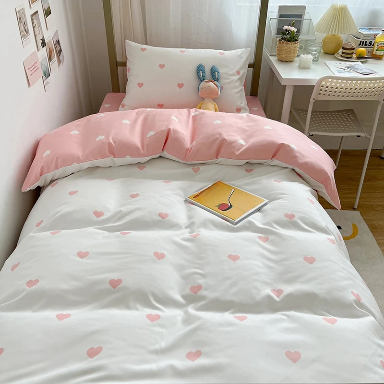 Soft and Skin-Friendly Student Dormitory Three-Piece Set Love Printed Quilt Cover, Household Bed Sheet Set - Suitable for Sleepi