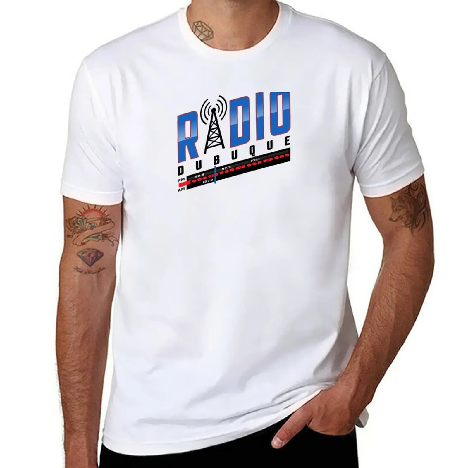 

Radio Dubuque (Iowa) T-Shirt anime tshirt man t shirt summer graphic t shirts for man T-Shirt