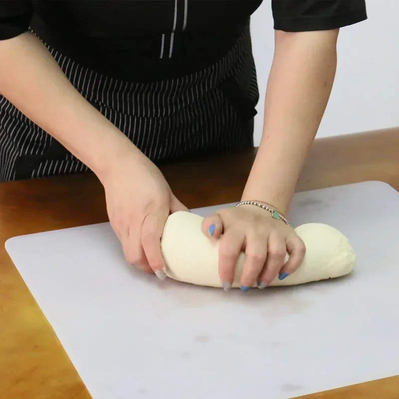 A Food grade silicone rubber kneading pad, silicone pad, cutting board, baking panel, household and surface pad, rolling pad