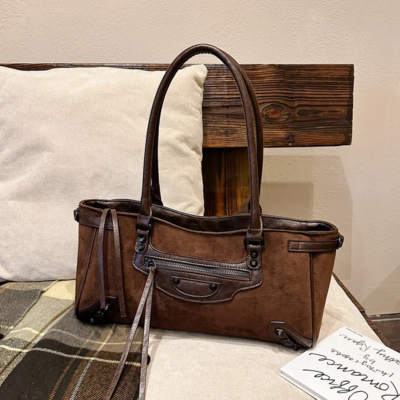 Classic Faux Suede Motorcycle Tote Bag for Women, Rivet Tassel Biker Shoulder Bag, Large Capacity Handbag for Daily Commute Use