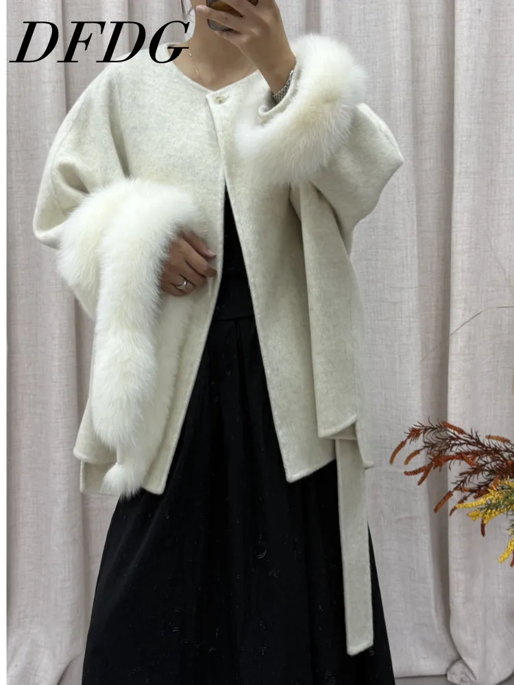 

DFDG 2025 Fall Women’s Designer Wool Blend Coat Minimalist Style One Button Closure Faux Fur Detachable Tie Waist Loose Coat