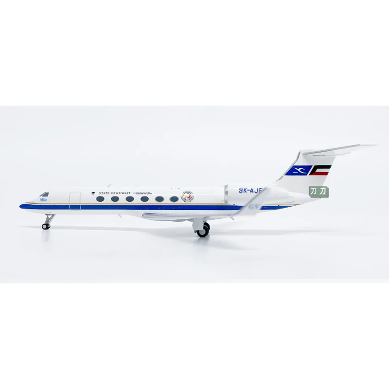 

Модель самолета Kuwait Airways Gulfstream G-V 9K-AJF из сплава, масштаб 1:200, коллекционный предмет декора