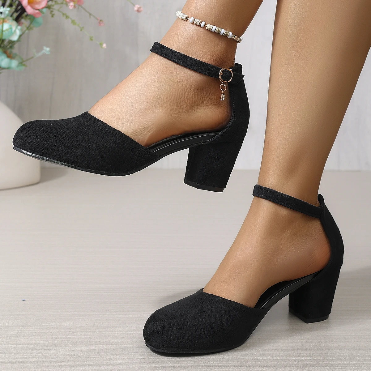 

Sandals Round Toe Shallow Mouth Plus Size Spring/autumn Suede Square Heel Buckle Sea=sexy Elegant Fashion Pumps