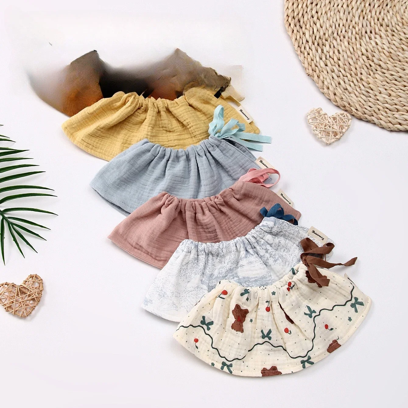

Baby Bibs Flower-printed Saliva Towels Burp Cloths Baby Accessories Cute Bibs for Baby Boy Stuff