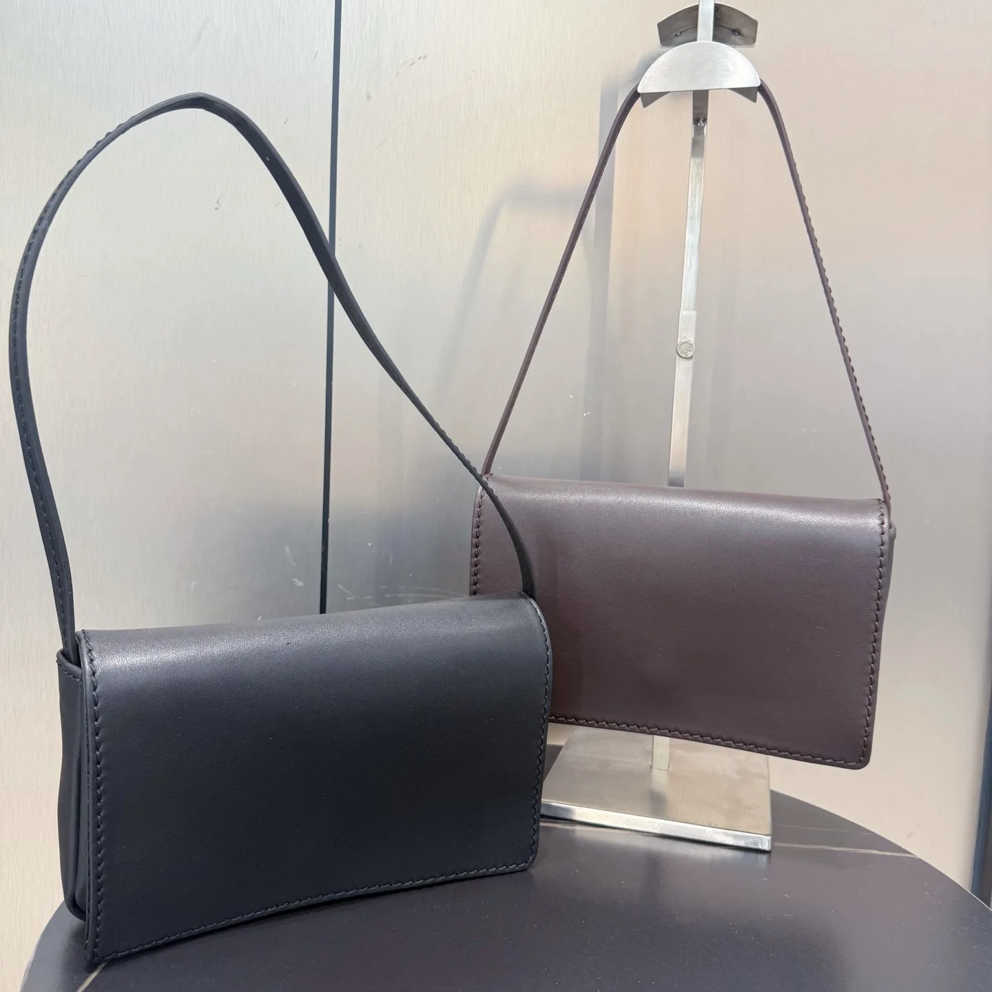 

FIRMRANCH Vintage Commuter Square Single Shoulder Bag Underarm Soft Cowhide Leather Flap Women's Purse Solid Solor