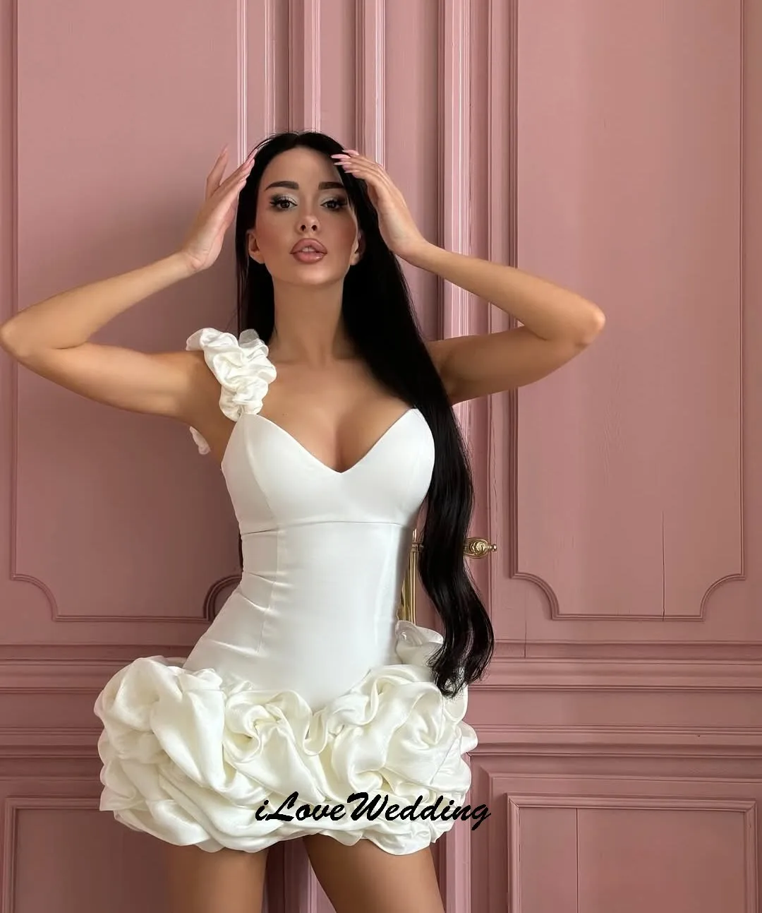 

Белое короткое платье для выпускного вечера с v-образным вырезом на одно плечо, 2022, плиссированное мини-длина, элегантное платье для выпускного вечера, вечернее платье для женщин по индивидуальному заказу