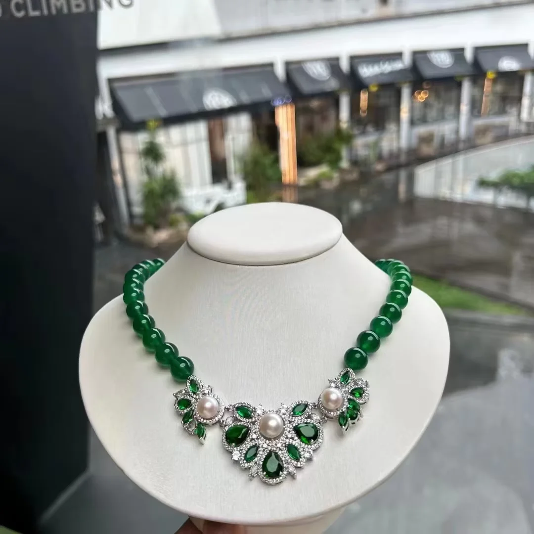 

Natural Green agate Necklace 9-10 Near Round Short Women's Necklace