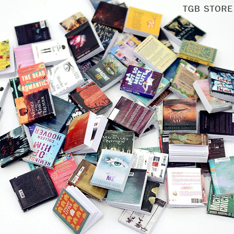 100Pcs Miniature Dollhouse Books Classical Mini Flip Books Notebook Random Style Furniture Decoration Supplies