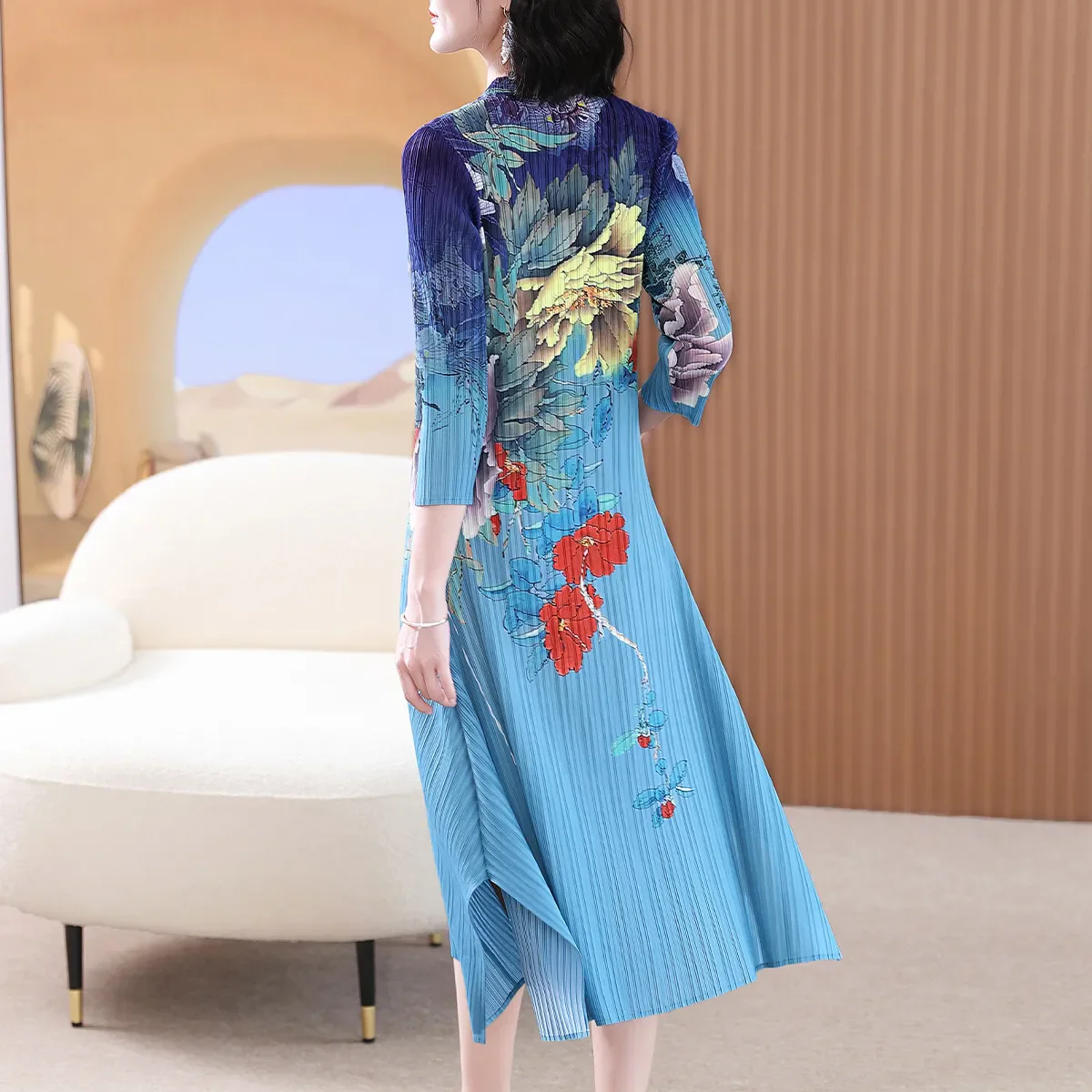 Chinesische Pfingstrose Druck Verbesserte Cheongsam Party Kleid Frauen Retro Stehkragen Frosch Elegante Dünne Miyake Plissee Abend