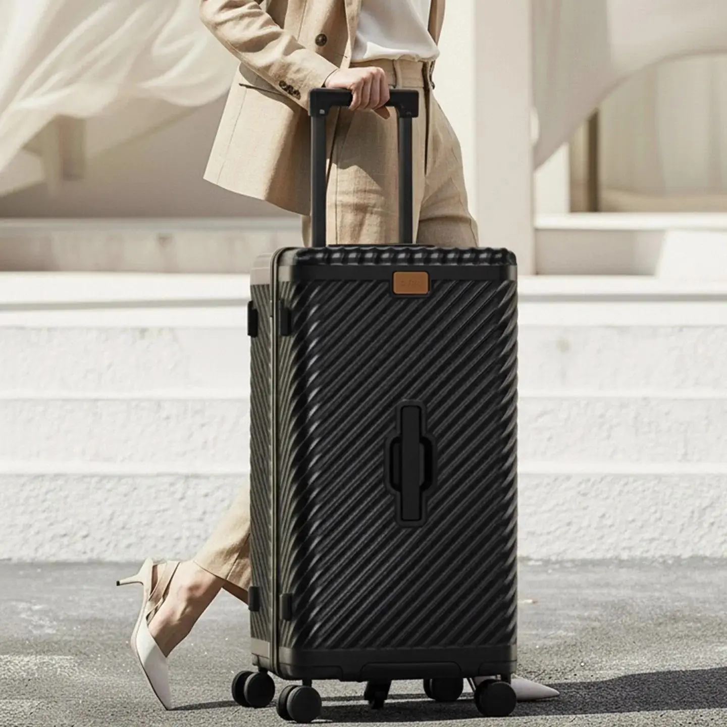 حقيبة كمبيوتر مقاومة للماء 20 24 26 28 30 بوصة مع حامل أكواب سعة كبيرة سبينر TSA حقيبة تروللي بعجلات للسفر مع قفل للسفر