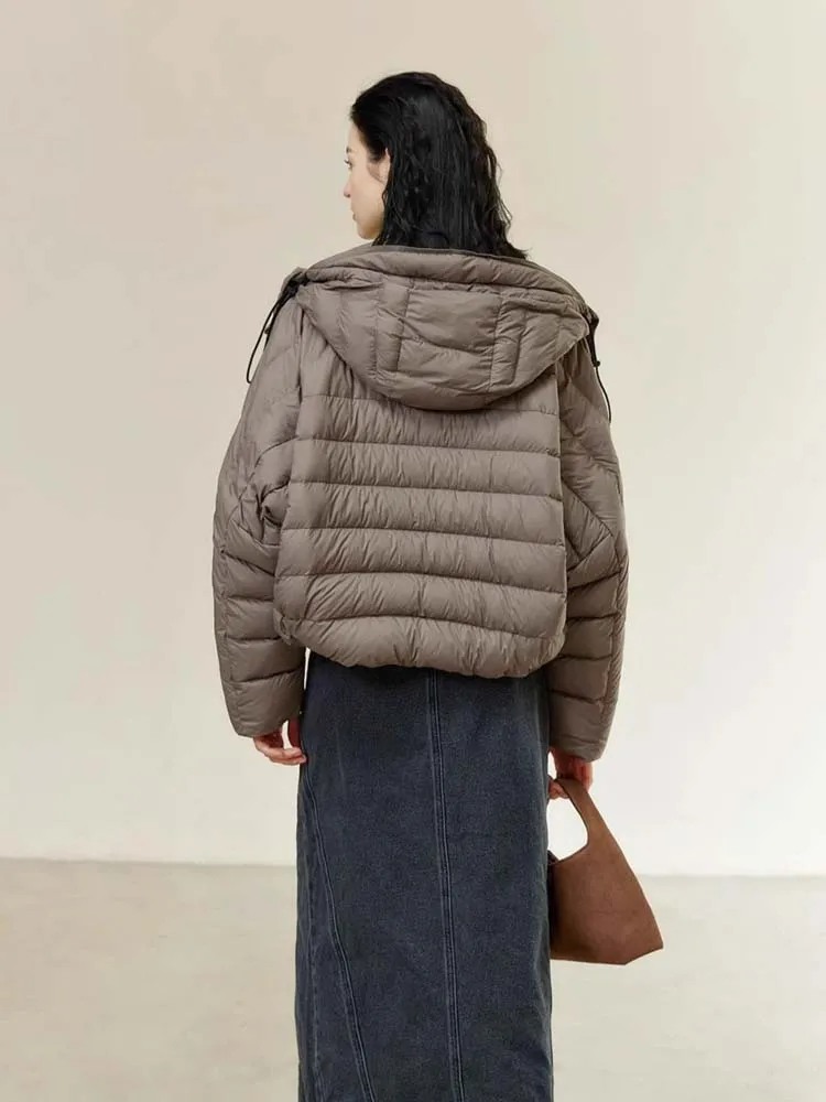 Krótka kurtka puchowa z rękawami typu \"batwing\" Damska Jesień Zima 2025 Oversize Rozpinana kurtka puchowa z kapturem Ciepła odzież wierzchnia INKEO DJ530