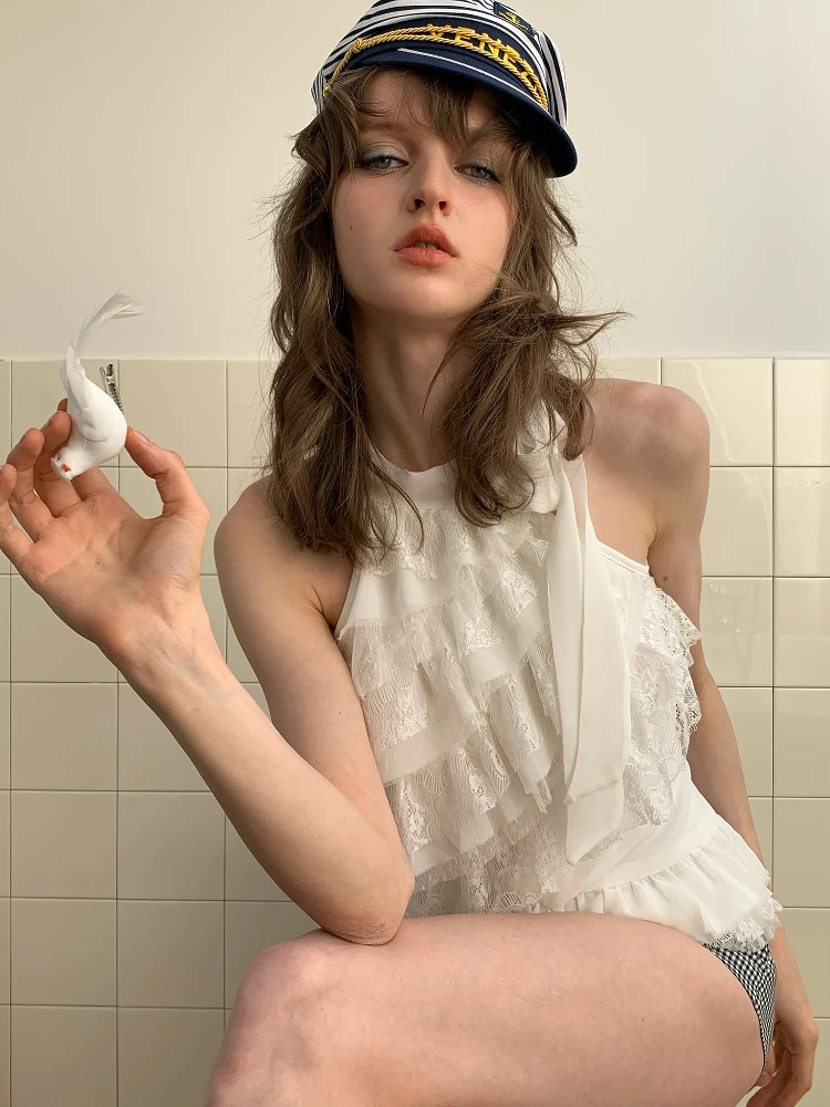 

Romantic Layered White Lace ter Ne Vest Women's Summer Design Sense Top Original Design ANYFOOD UNIVERSE Polyester Spandex