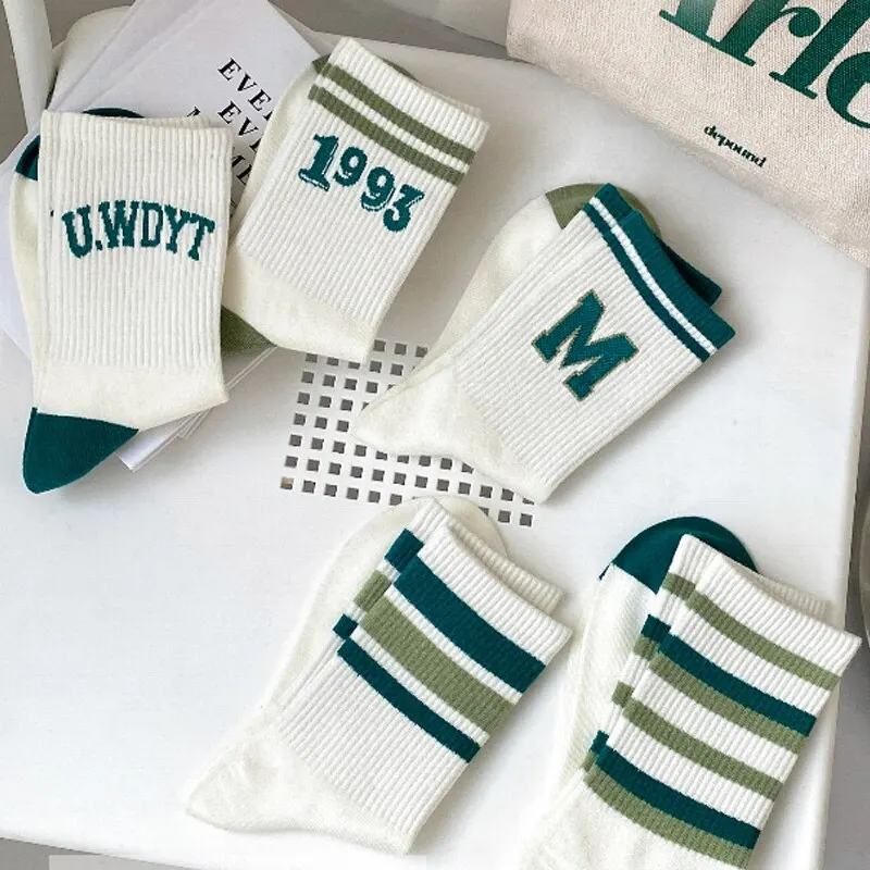 5 Pairs Women\'s Socks Classic Striped Letter Print Fashion Girls Cute Harajuku Socks Casual Female Cool Skateboard Socks