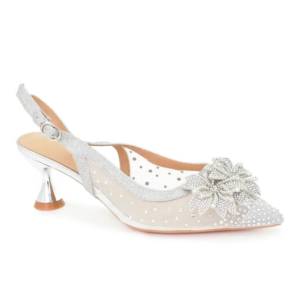 Ultime scarpe da sposa da donna africane Scarpe da sposa Sposa Scarpe da festa da donna italiane con strass Tacchi alti da donna a punta