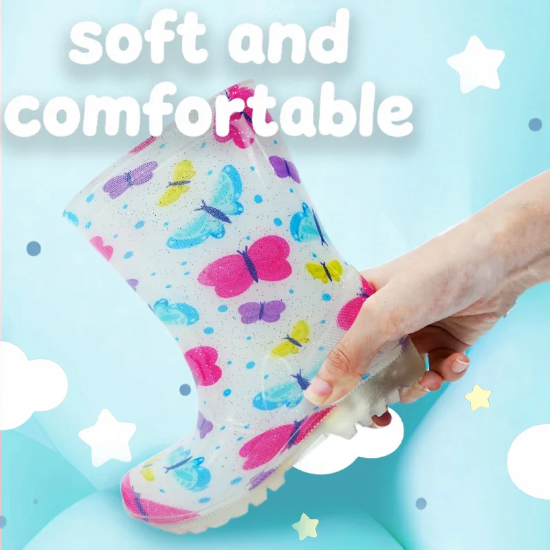 أحذية المطر القطيفة الرائعة للأطفال! مع أغطية قابلة للفصل، وهي مقاومة للماء وغير قابلة للانزلاق ودافئة.