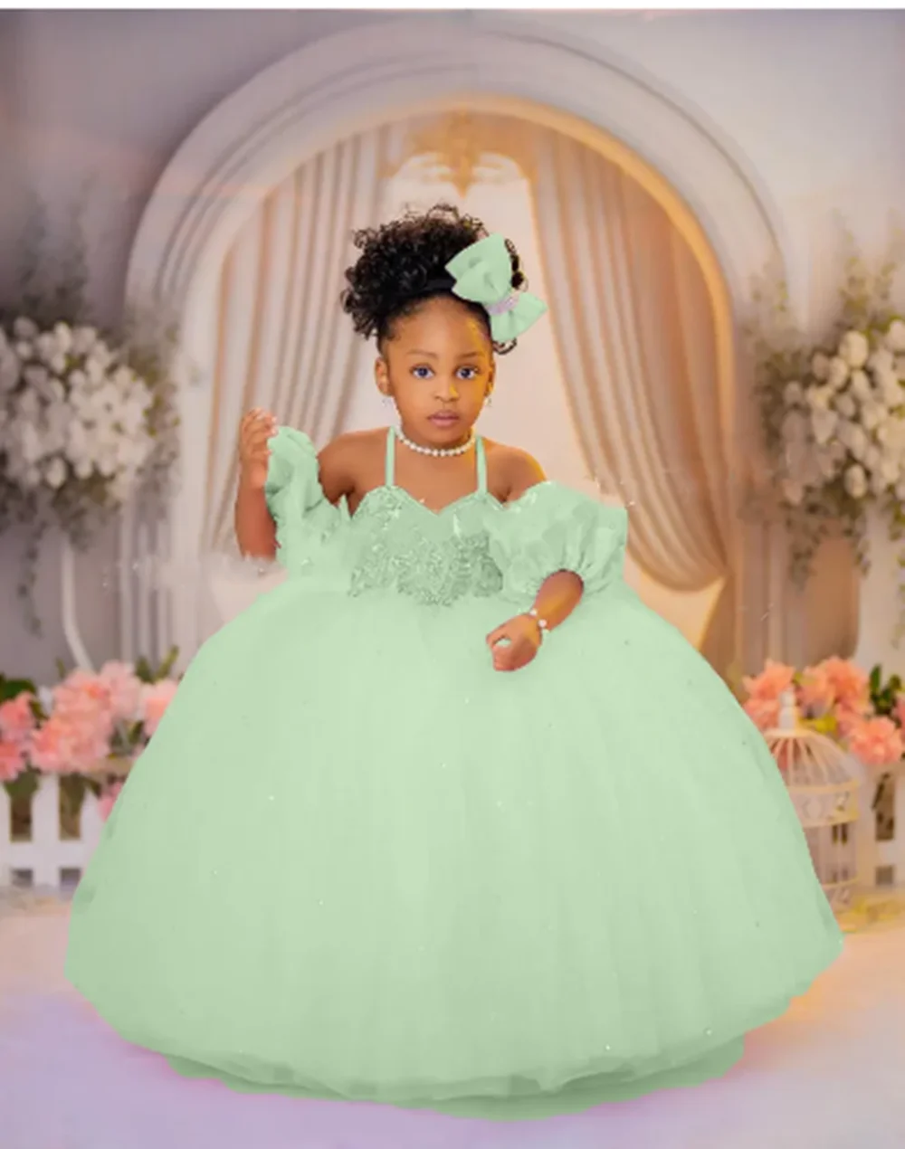 결혼식을위한 귀여운 꽃의 소녀 드레스 핑크 반짝 이는 스팽글 스파게티 스트랩 Tulle 드레스 아기 사랑스러운 생일 파티 공 가운