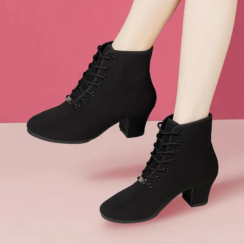 Imagen 2 del producto Nuevos zapatos de baile latino de salón para mujer, zapatos de baile modernos de Jazz, botas de baile con cordones, zapatillas deportivas negras para baile