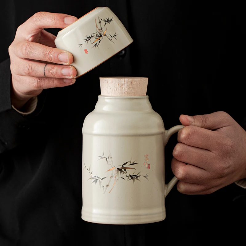 

Large Capaci Cerc Mug with Lid for Office Use Tea Drinking Cup Creative Water Cup Yuyao Small Warm Pot Stee Tea Cup