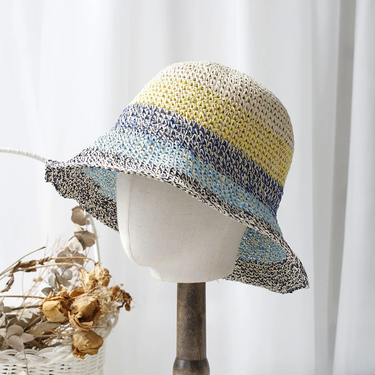 2025 Summer high-quality Foldable Straw Hat Floppy Wide Brim Sun Cap Bowknot Beach Foldable Hats for Women Hiking Caps