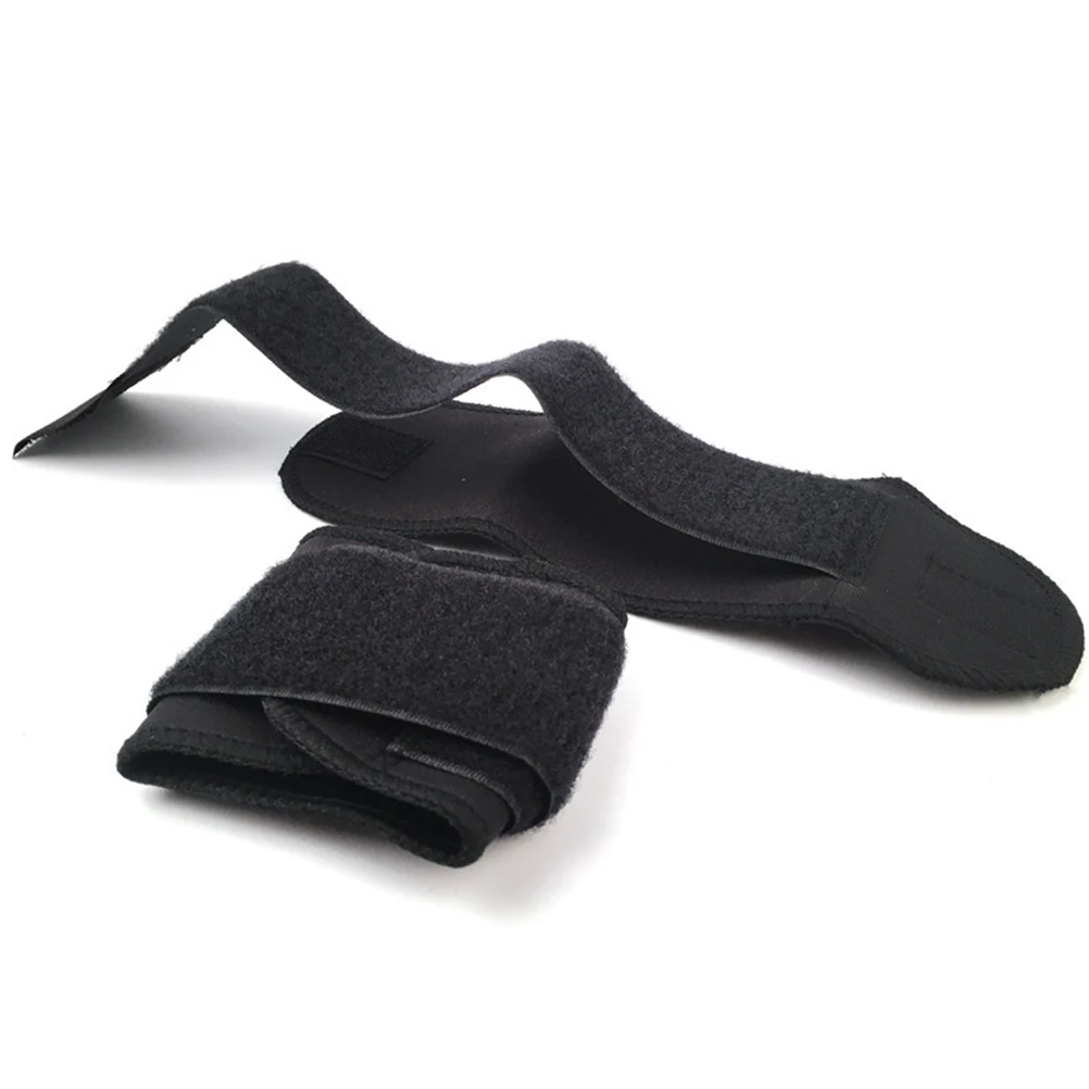 

1 Pair Sports Wristband Adjustable Breathable Fitness Wrist Guard Soft Comfortable Fabric High Strength Paste Durable Elastic