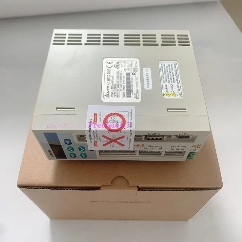 

Оригинальный сервопривод ASD серии Delta AB ASD-A0121-AB、ASD-A0221-AB、ASD-A0421-AB、ASD-A0721-AB