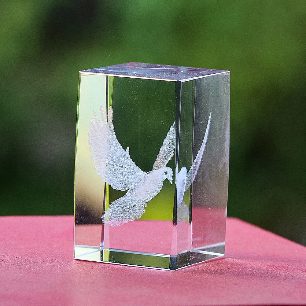 Peace Dove Laser Engraved Crystal Square Ornament Wedding Centerpiece Figurines Home Decoration Accessories Miniatures Craft