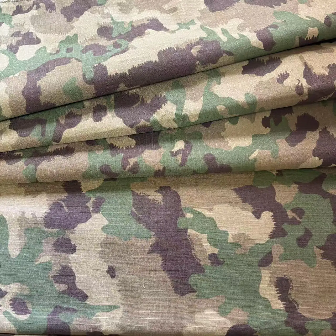 Nylon Cotton Swiss Army TAZ16 Camouflage Fabric Ripstop Waterproof Breathable Crack-Resistant Cloth for DIY Military Uniform