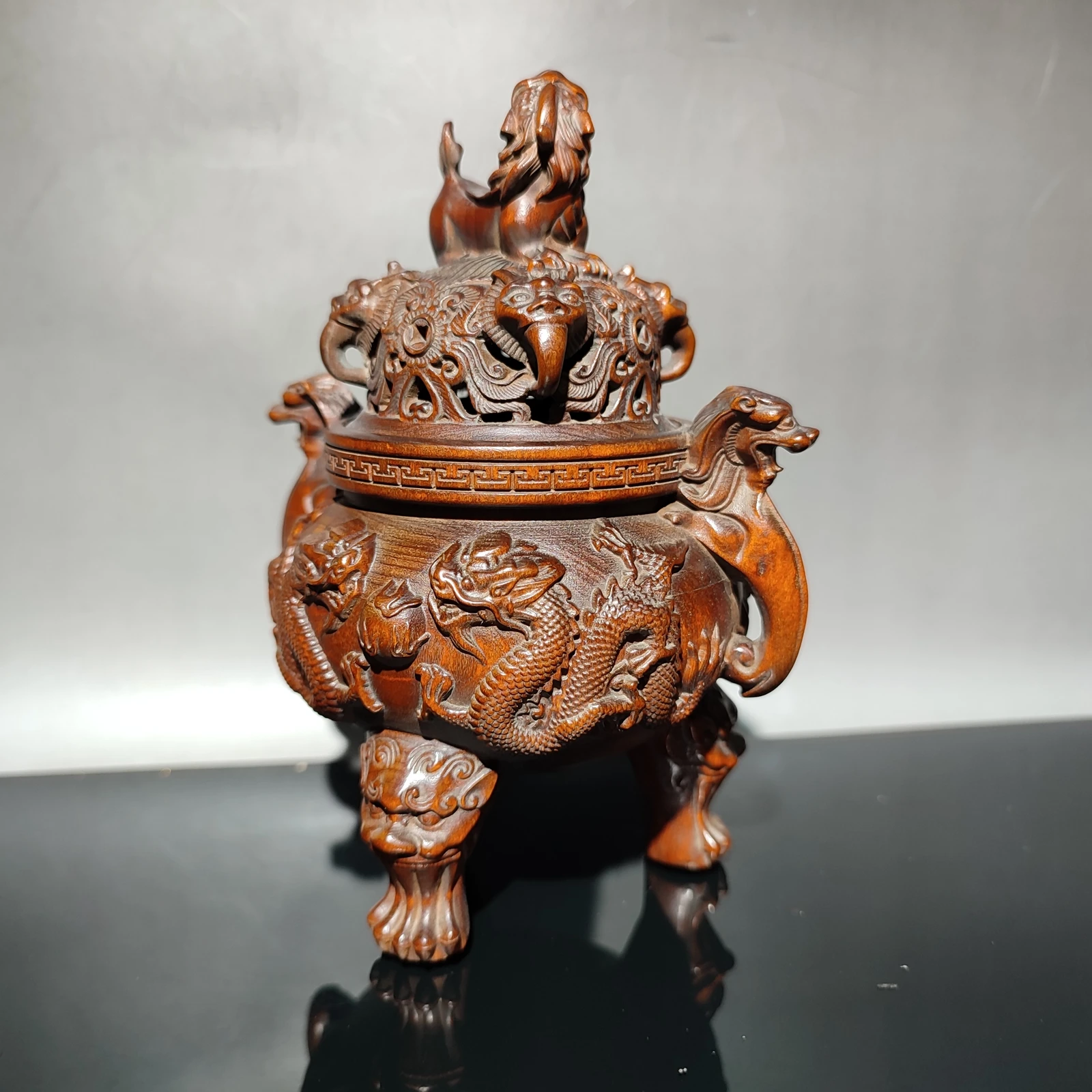 vintage Boxwood Chinese Brown Tripod Censer buddha incense holder dragon statue Essential oil incense antique