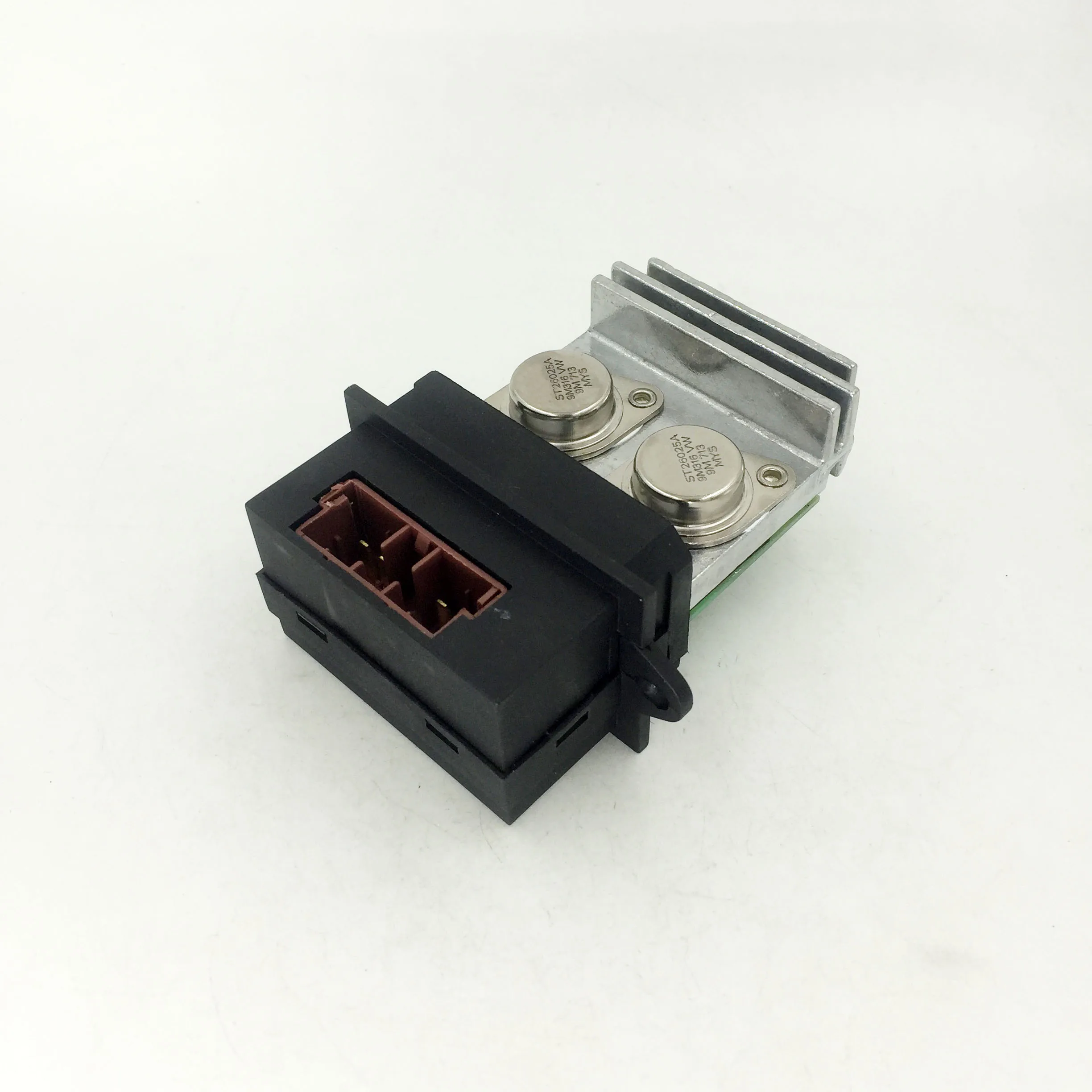 1808444 90508024 90541011 Heater Blower Motor Fan Resistor Diesel 74kW SOV11040 For Opel Vectra B 1998 High Quality