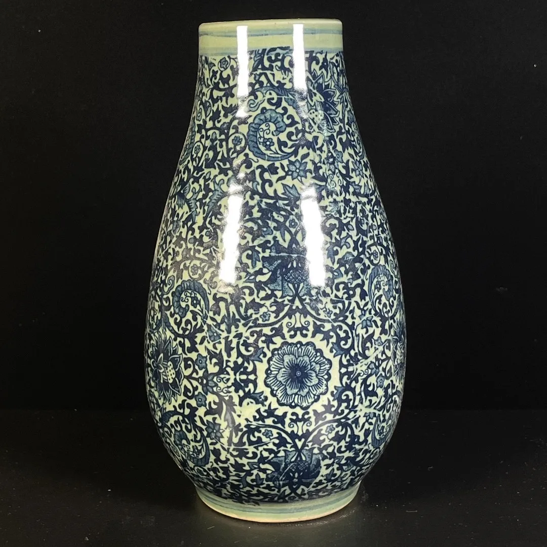 8.66 inch Chinese Jingdezhen Blue and White Porcelain Lotus Pattern Vase