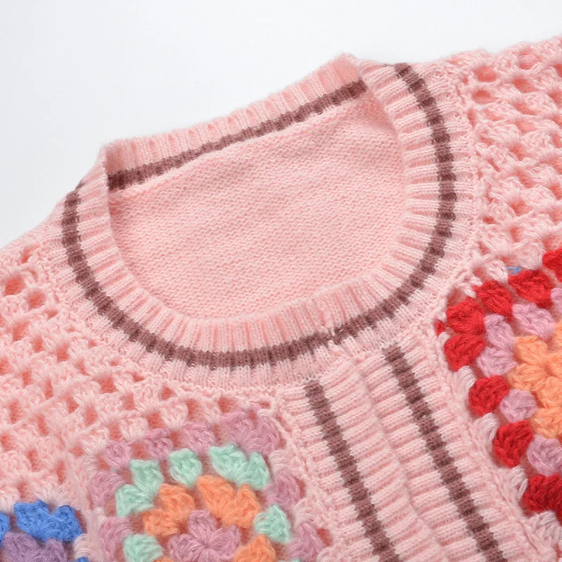 CHUJIE 2025 خريف شتاء جديد كتلة الألوان الجوف اليد الكروشيه موضة تنوعا الحلو الحد من العمر الجولة الرقبة سترة مشغولة من الصوف