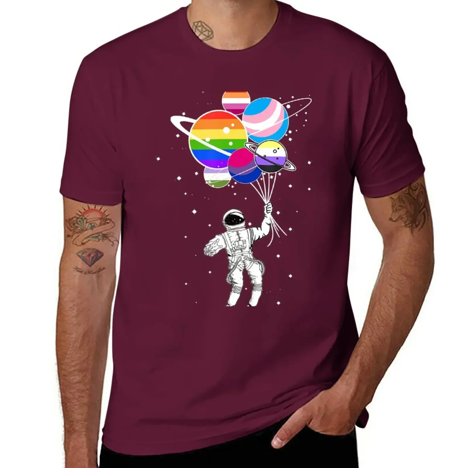 Cute clothes man tshirt for men New Astronaut Lgbt Rainbow Flag Balloons Lgbtq Gay Pride Ally TShirt harajuku oversized clothing