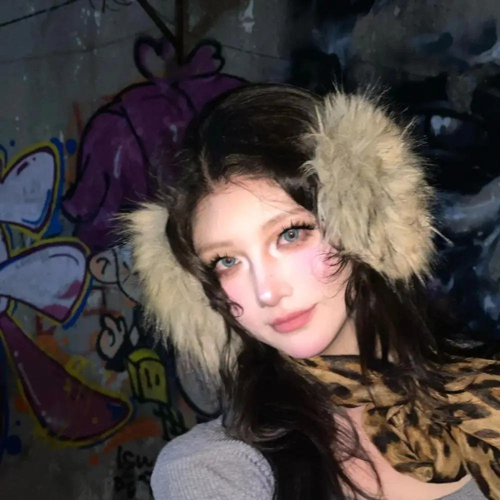 النساء أفخم الفراء غطاء للأذن Y2k الشتاء سيدة كبيرة الكريات غطاء للأذنين الدفء القوطية الفتيات رشاقته إيرفلاب كوريا يند واقية غطاء للأذن