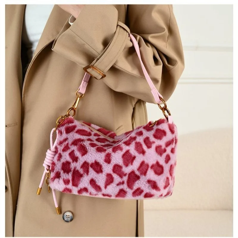 กระเป๋าถือหนังผู้หญิงระดับไฮเอนด์ปี 2025 แบรนด์หรู ดีไซเนอร์ชื่อดังจากปารีส สไตล์ลำลอง สวยสง่า ​