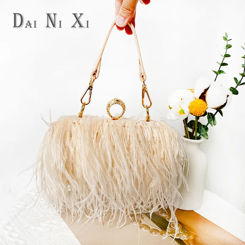 Fashion Ostrich Fuax Fur Feather Wallet Clutch Bag Ladies Diamond Knuckle Rings Dinner Party Wedding Purse Luxury Chic