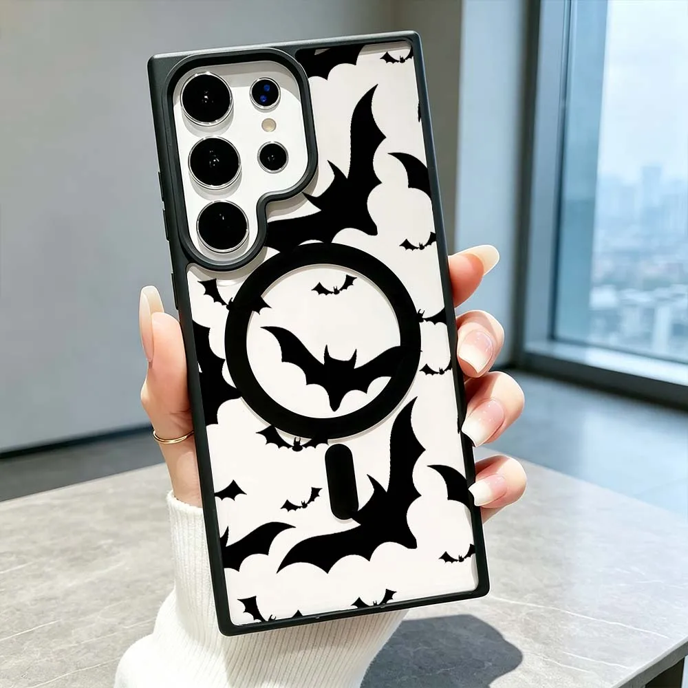 Cartoon Black Bat Pattern Cover For Samsung Galaxy S26 S25 S24 S23 S22 Ultra Plus Phone Case