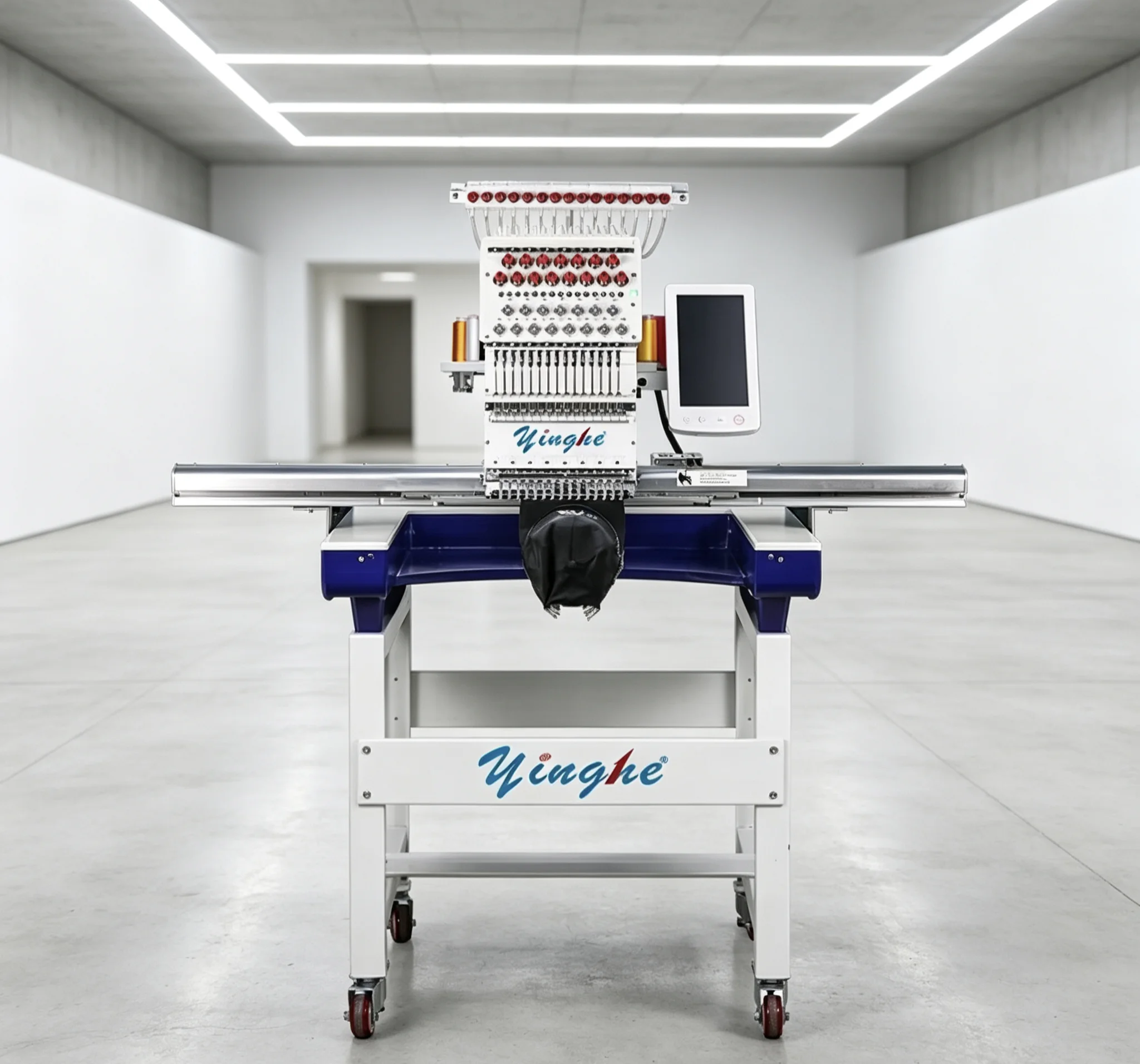 Powerful Motor  1501 Embroidery Machine 1200*600mm Computerized Embroidery Equipment For Thick Fabric & Denim Embroidery