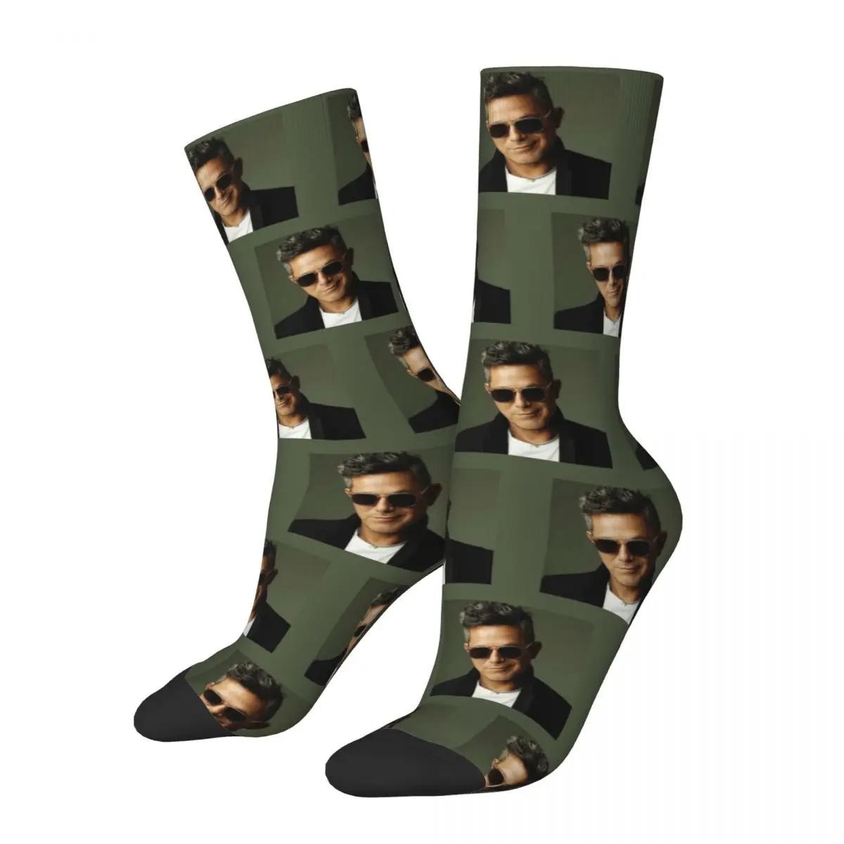 Alejandro Sanz Stockings Custom Funny Socks Autumn Non Slip Socks Men's Outdoor Sports Warm Soft Socks